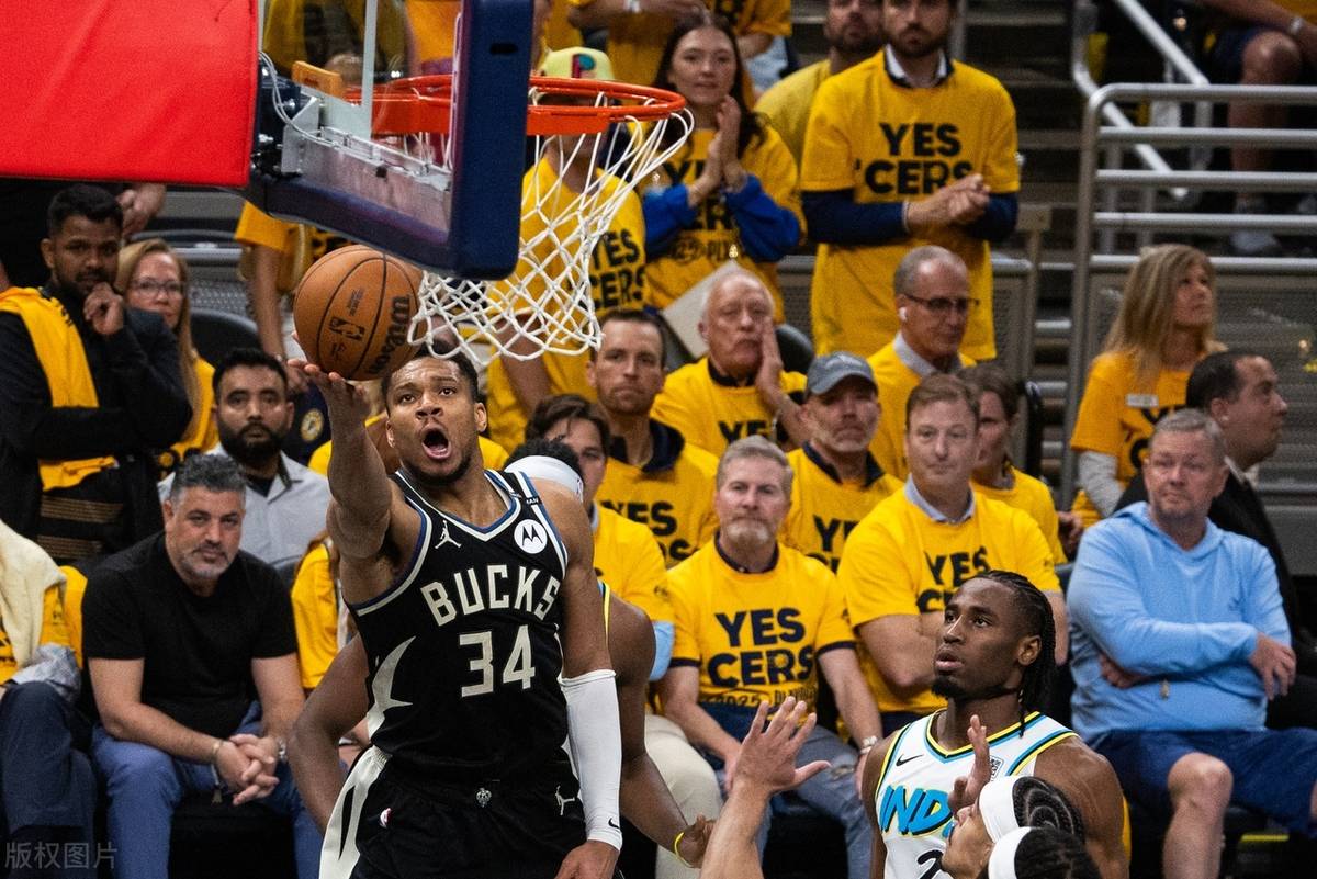 包含雄鹿队球员出现争执，球队内部纷争影响战绩的词条