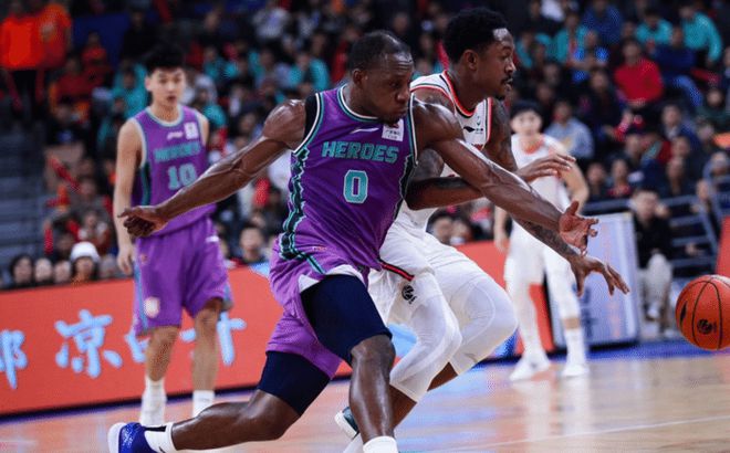 梅斯队员间矛盾频发，教练团队努力化解的简单介绍