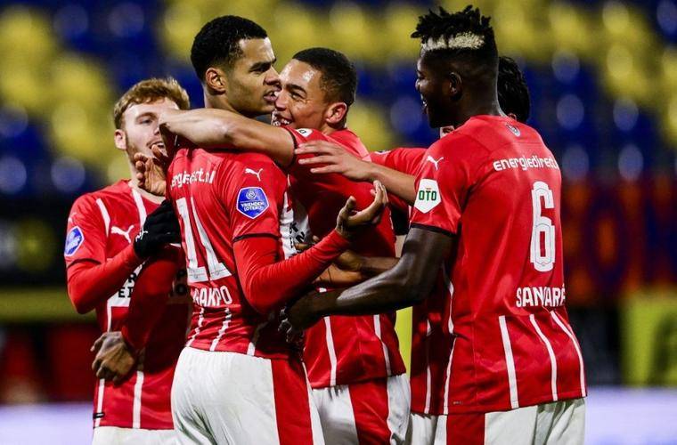 关于阿贾克斯逆转获胜，荷甲强势球队再次展现实力的信息