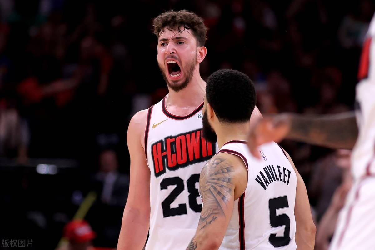 关于艾弗顿对阵狂热，想在主场取胜扳回劣势的信息