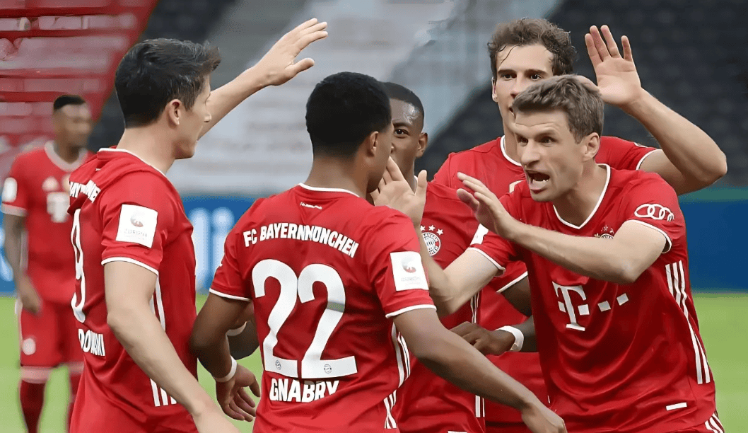 奥格斯堡战胜对手，球队脱离保级危机