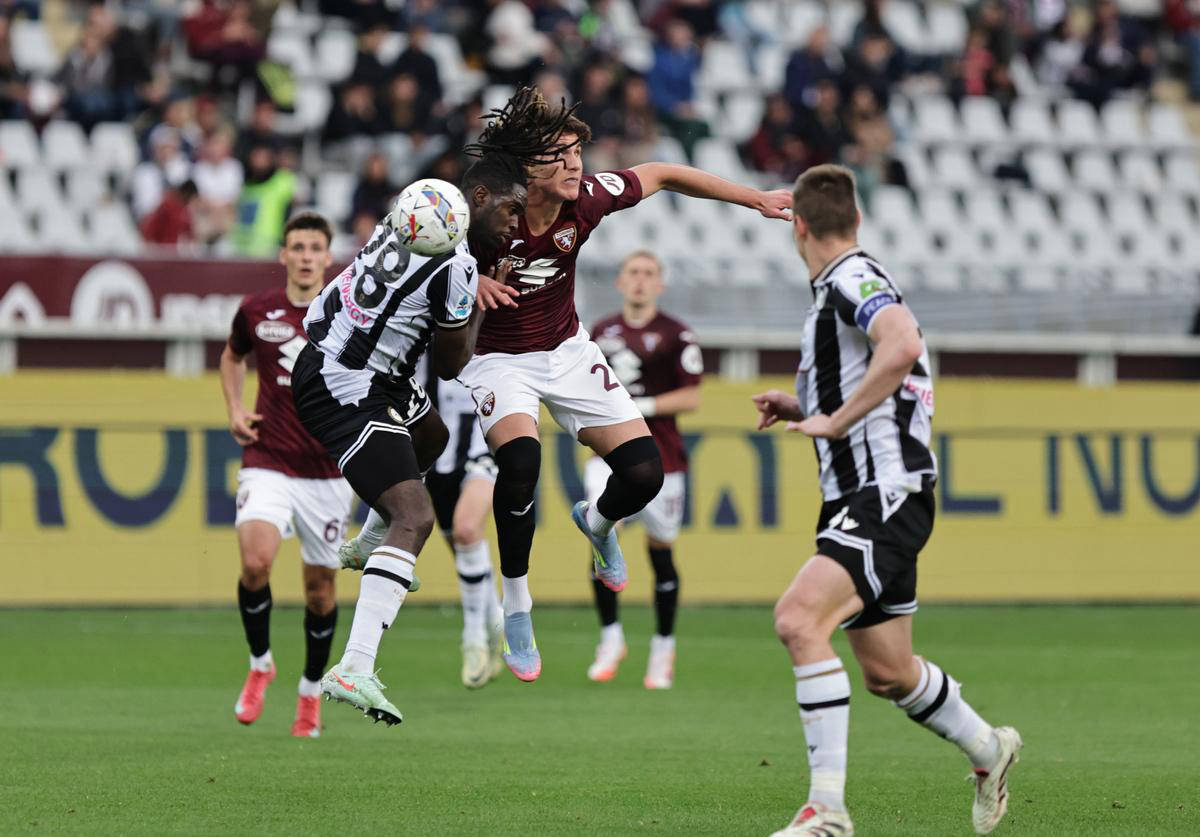 关于AC米兰备战下一轮比赛,士气高昂的信息 关于AC米兰备战下一轮比赛,士气高昂的信息