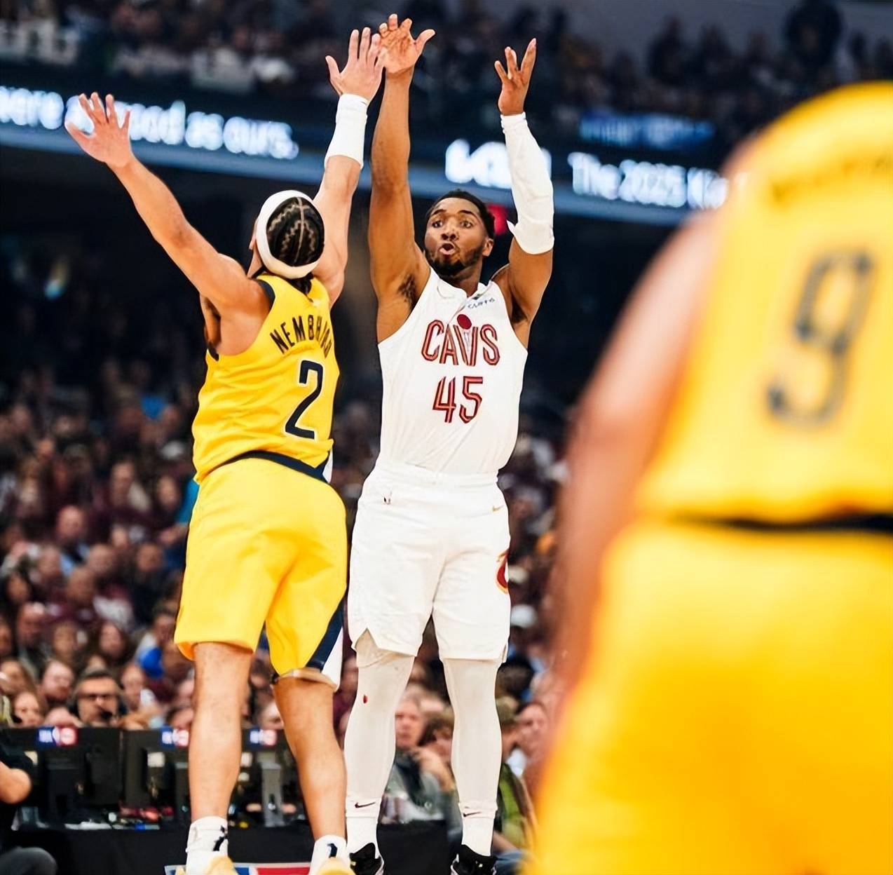 步行者全队表现出色，击败东部豪强