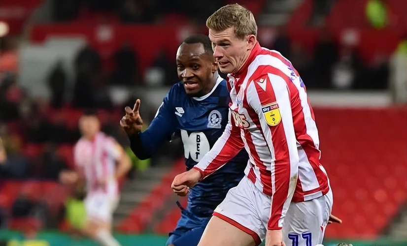 包含足球强强对话，战局扑朔迷离令人期待的词条