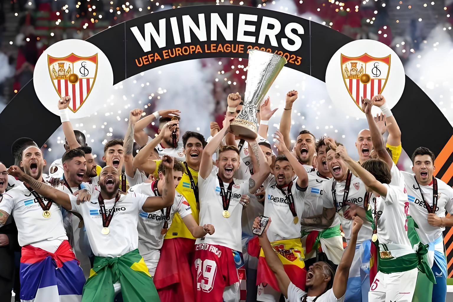 包含塞维利亚主场逆转，豪取三分的词条