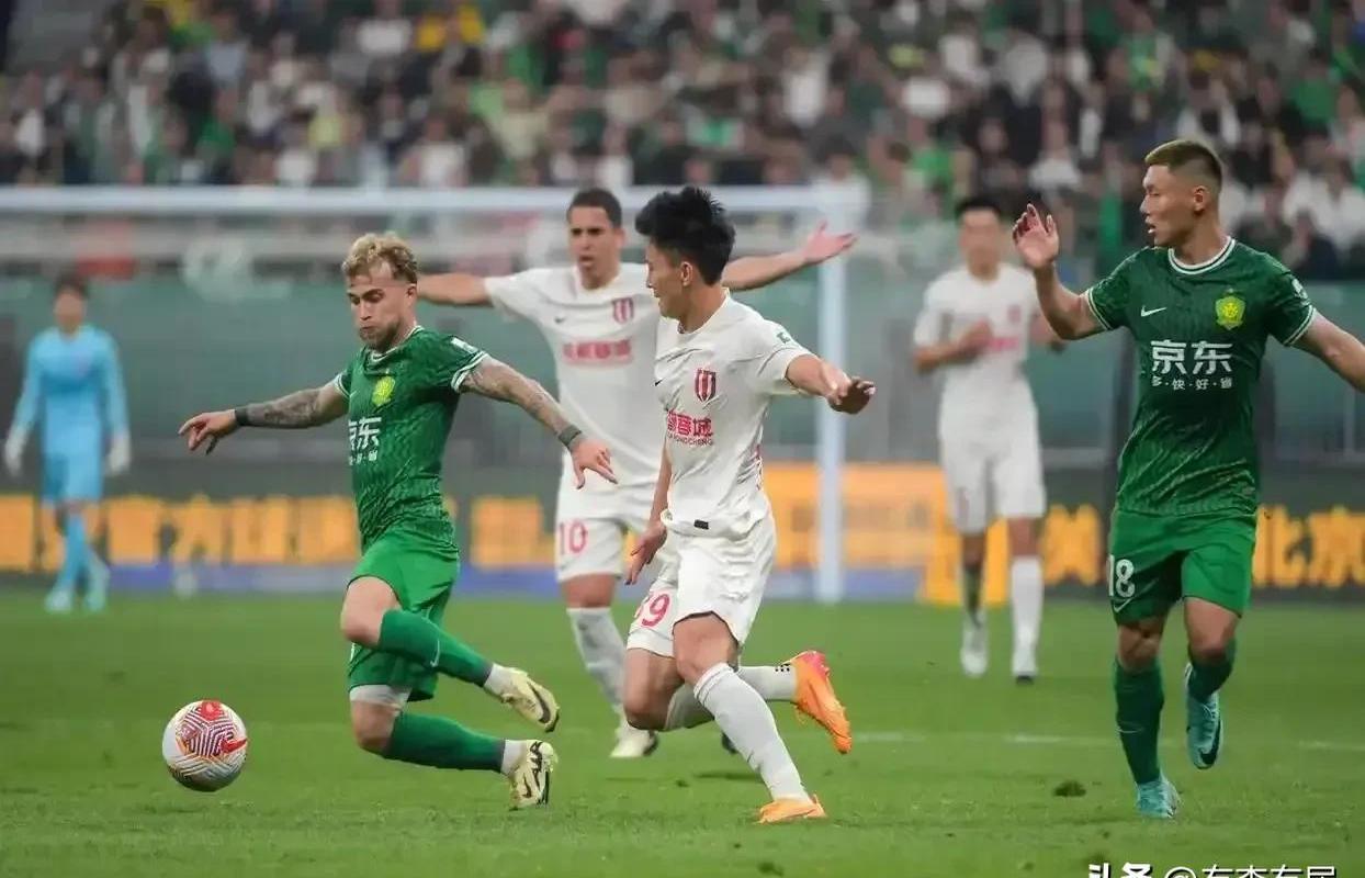 苏宁客场逼平国安，联赛前四形势依旧相持的简单介绍