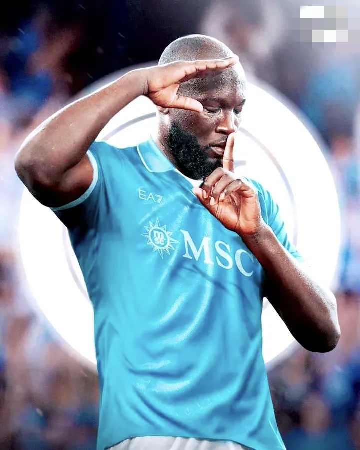 曼联主场战平，卢卡库首开纪录