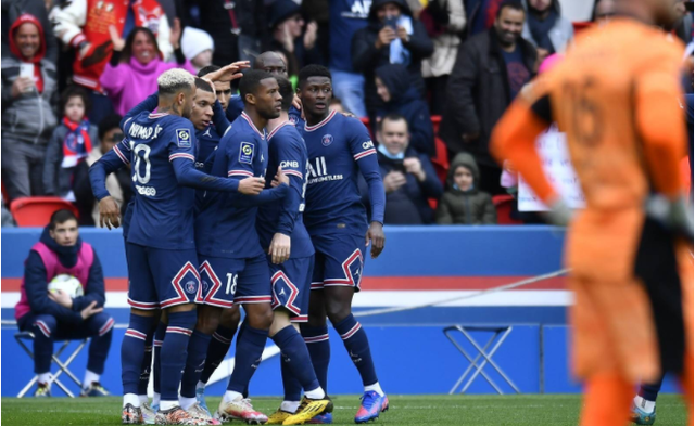 波尔多与尼斯战平，双方实力相当