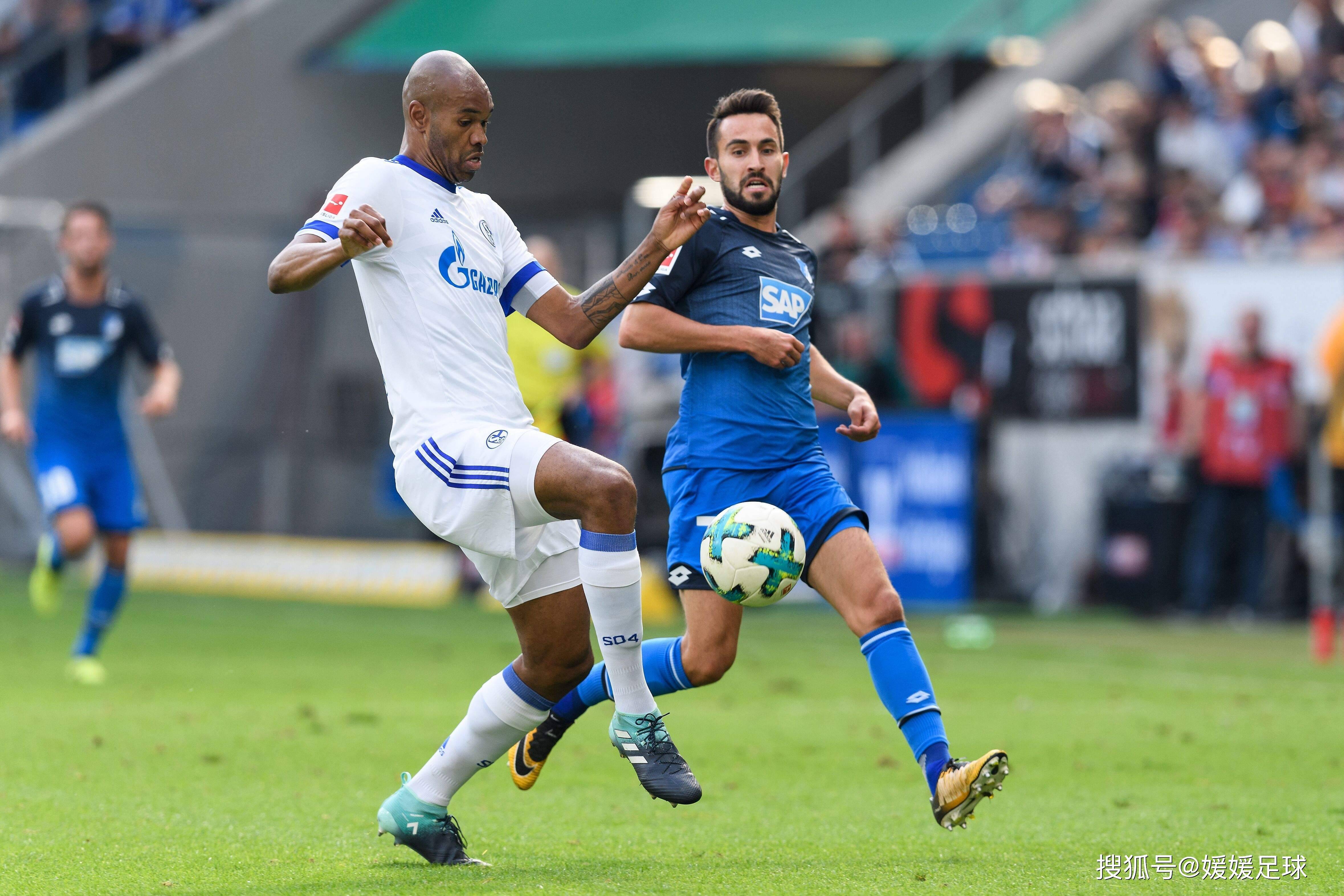 雷根斯堡主场战胜对手，稳固中游位置的简单介绍