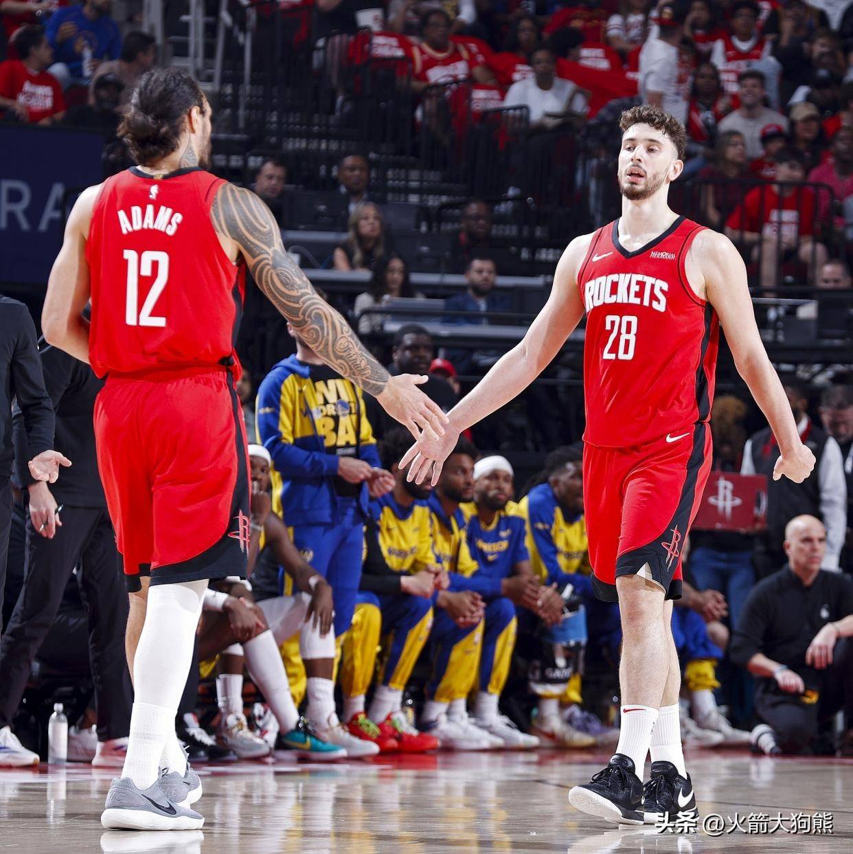 火箭新秀表现惊艳，带队取得胜利