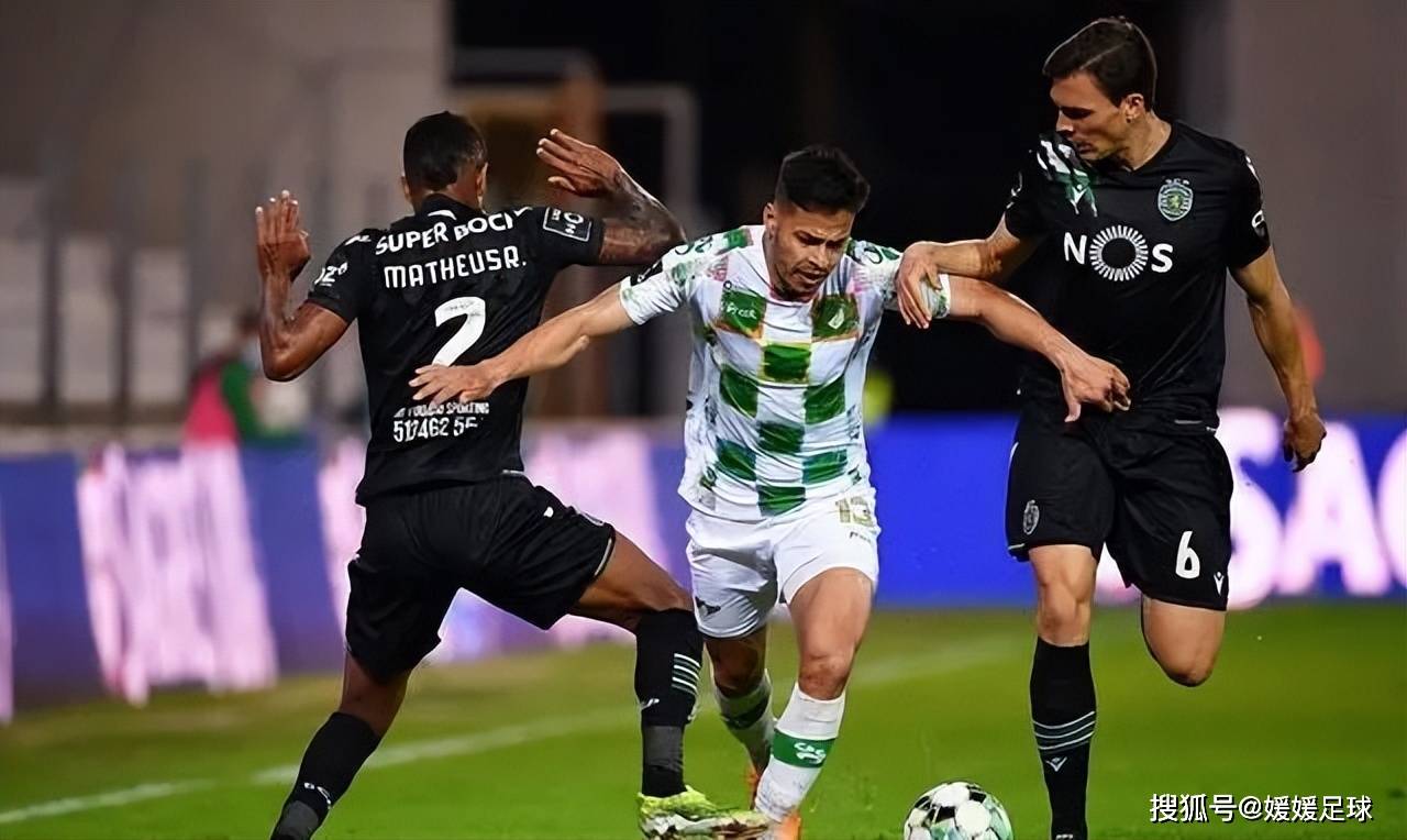 包含沃尔夫斯堡主场不敌法兰克福，遗憾输球的词条