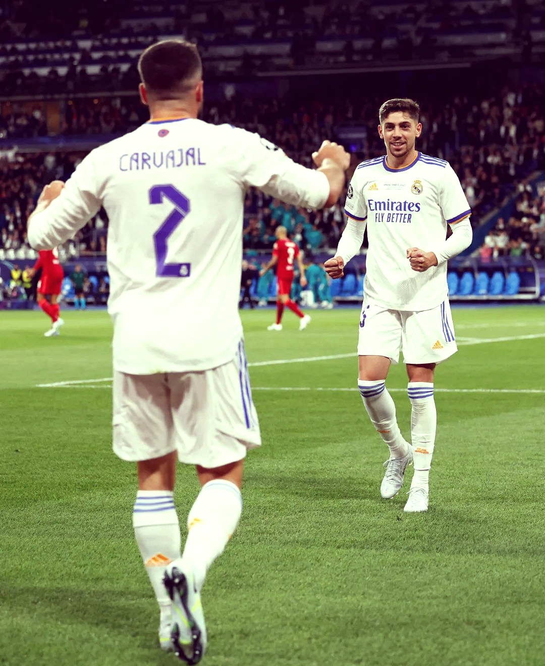 包含皇家马德里胜利击败利物浦，成功晋级欧冠半决赛的词条