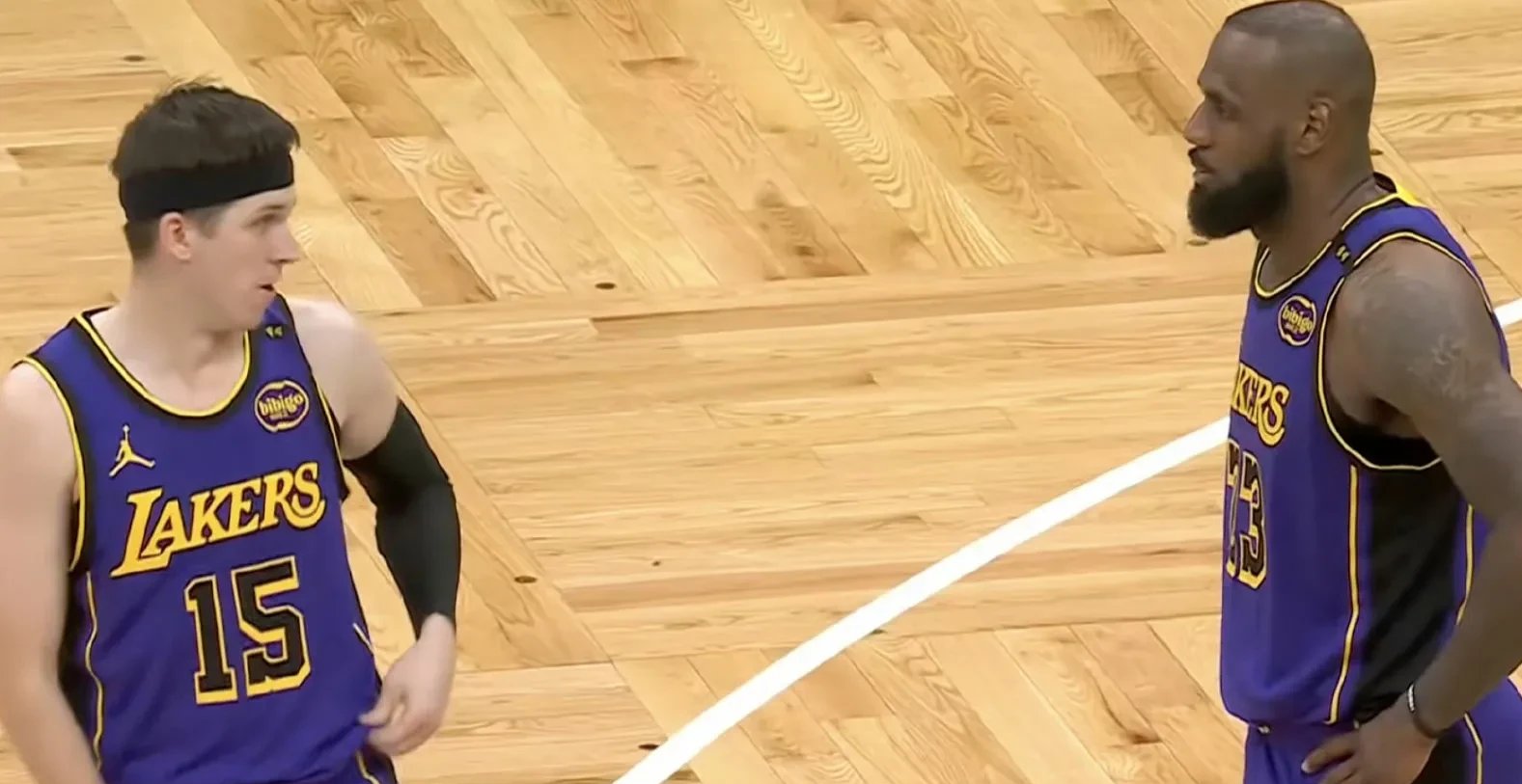 湖人客场击败凯尔特人,赢得强强对话 湖人客场击败凯尔特人,赢得强强对话