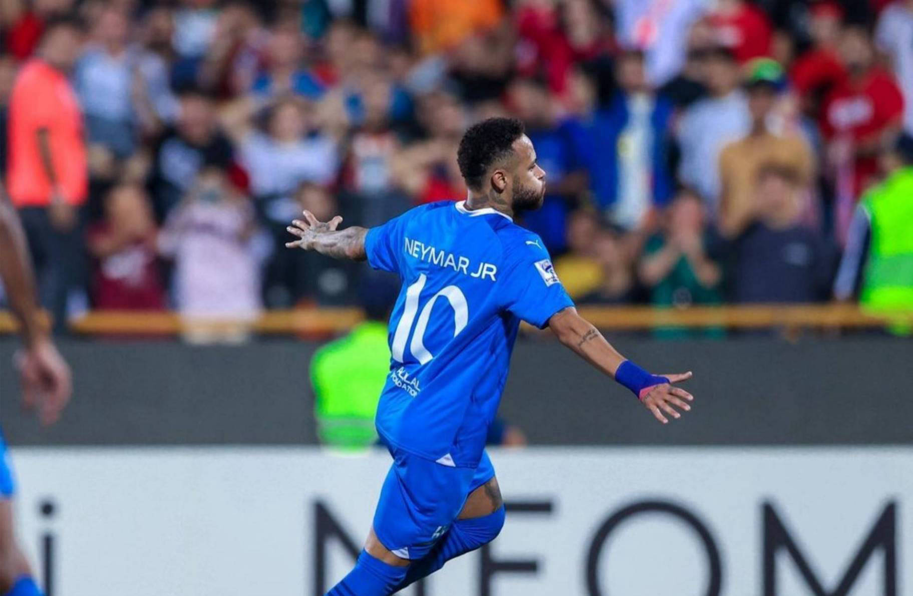 欧冠重磅对决:德国迎战内马尔,赛后采访的简单介绍 欧冠重磅对决:德国迎战内马尔,赛后采访的简单介绍