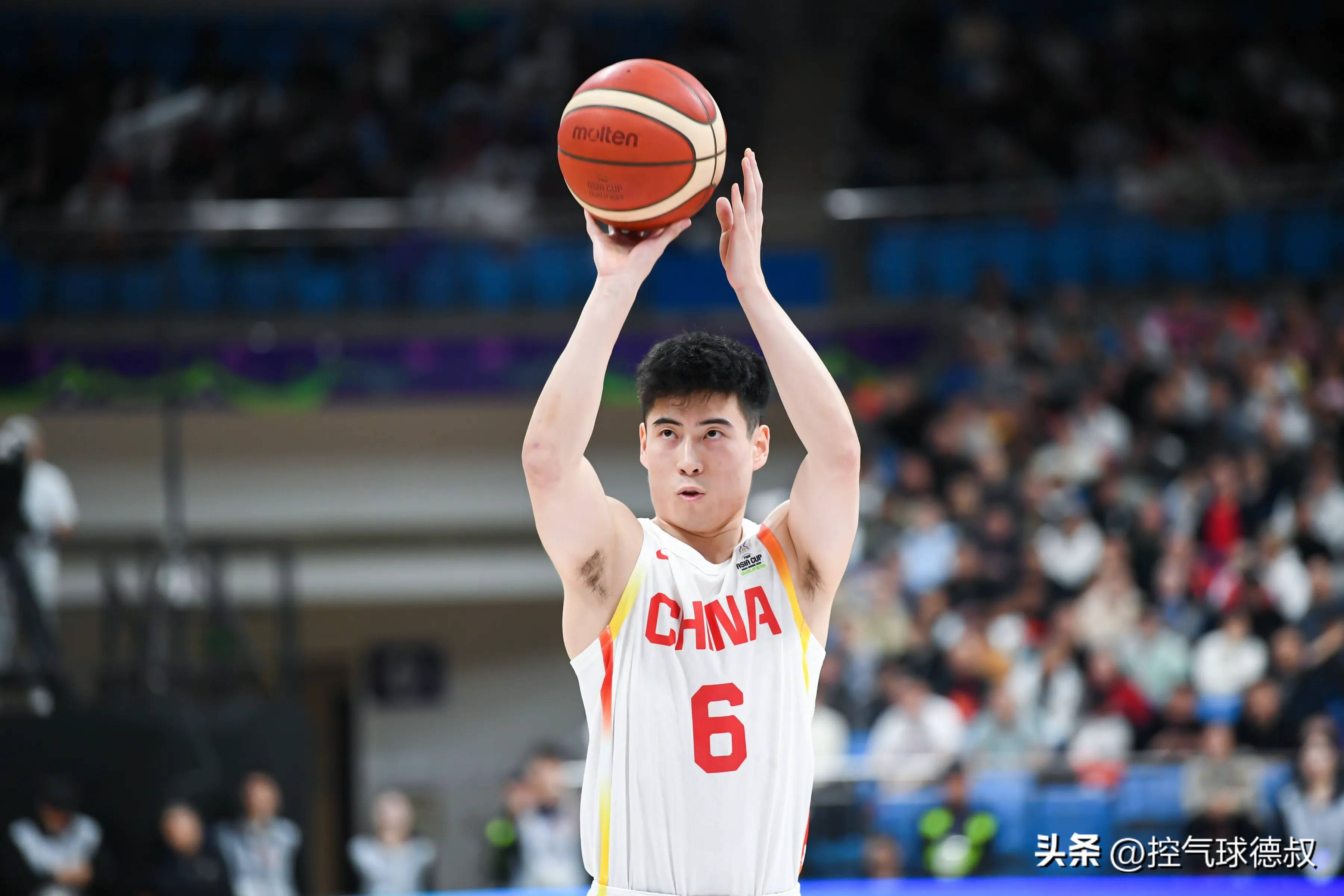 波黑国家队新援表现出色，备战友谊赛的简单介绍