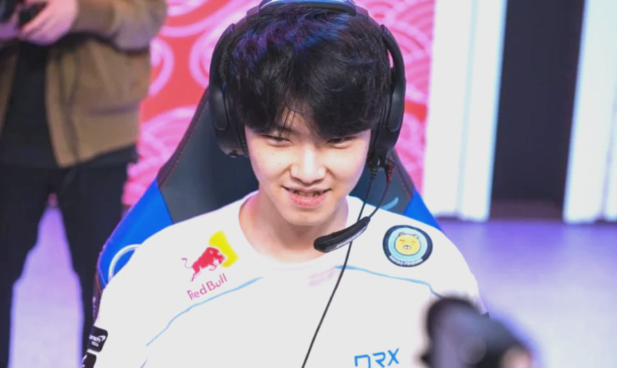 BRO碾压C9，Chovy操刀奇招英雄翻盘八强赛3:2（伦敦）