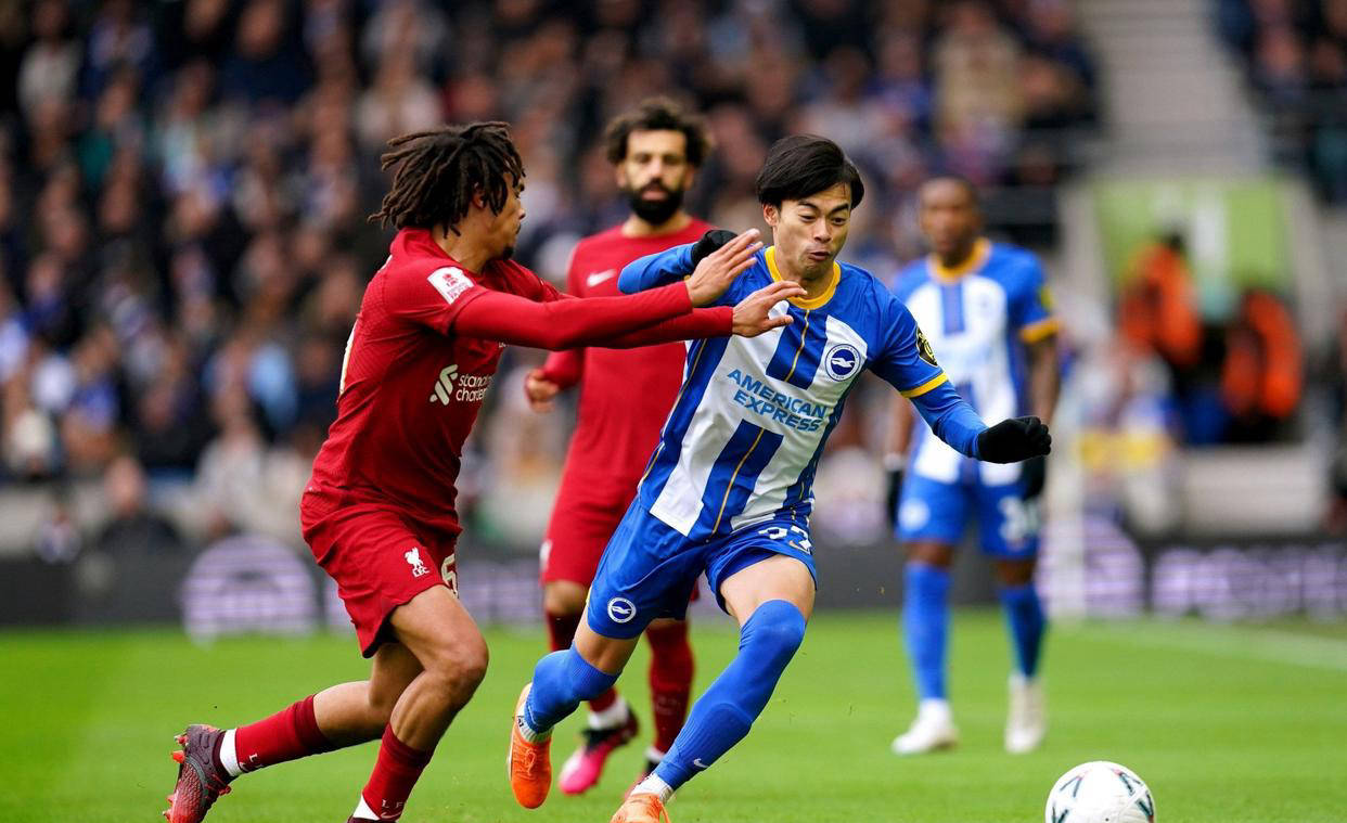 曼城客场对阵布赖顿，全力取胜