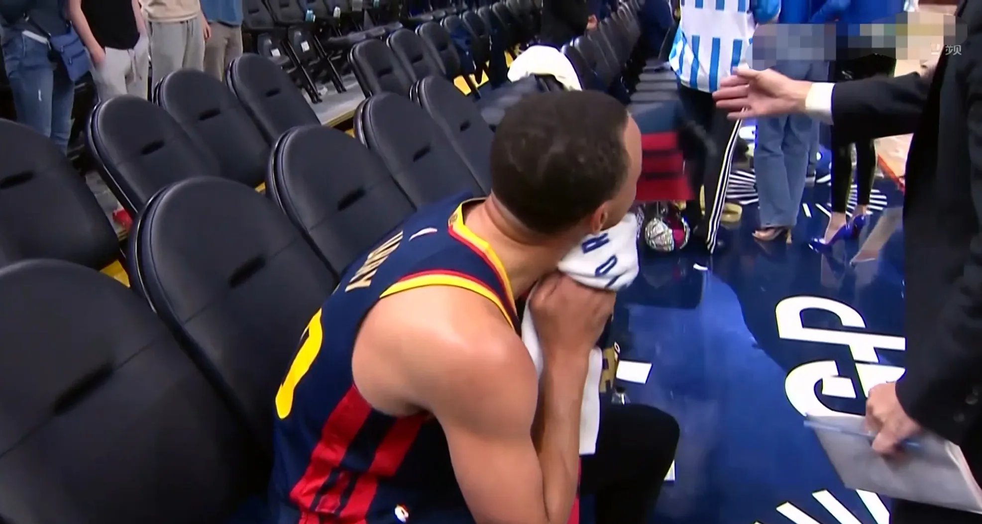 爵士爆冷立陶宛男篮，库里送出助攻的简单介绍