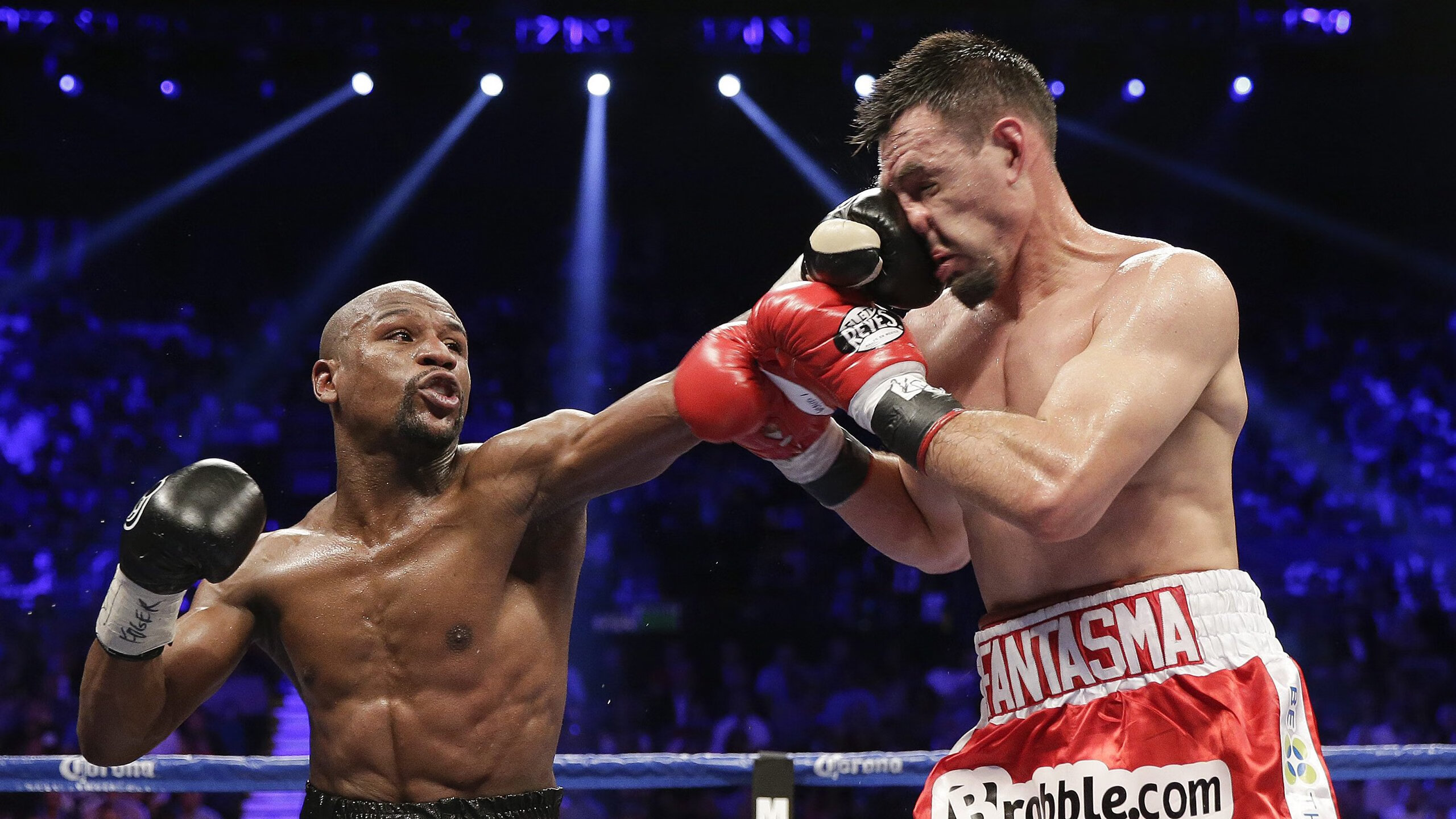 非洲之光闪耀!南非完胜哥斯达黎加,巴斯托尼关键战不手软奏响英雄赞歌