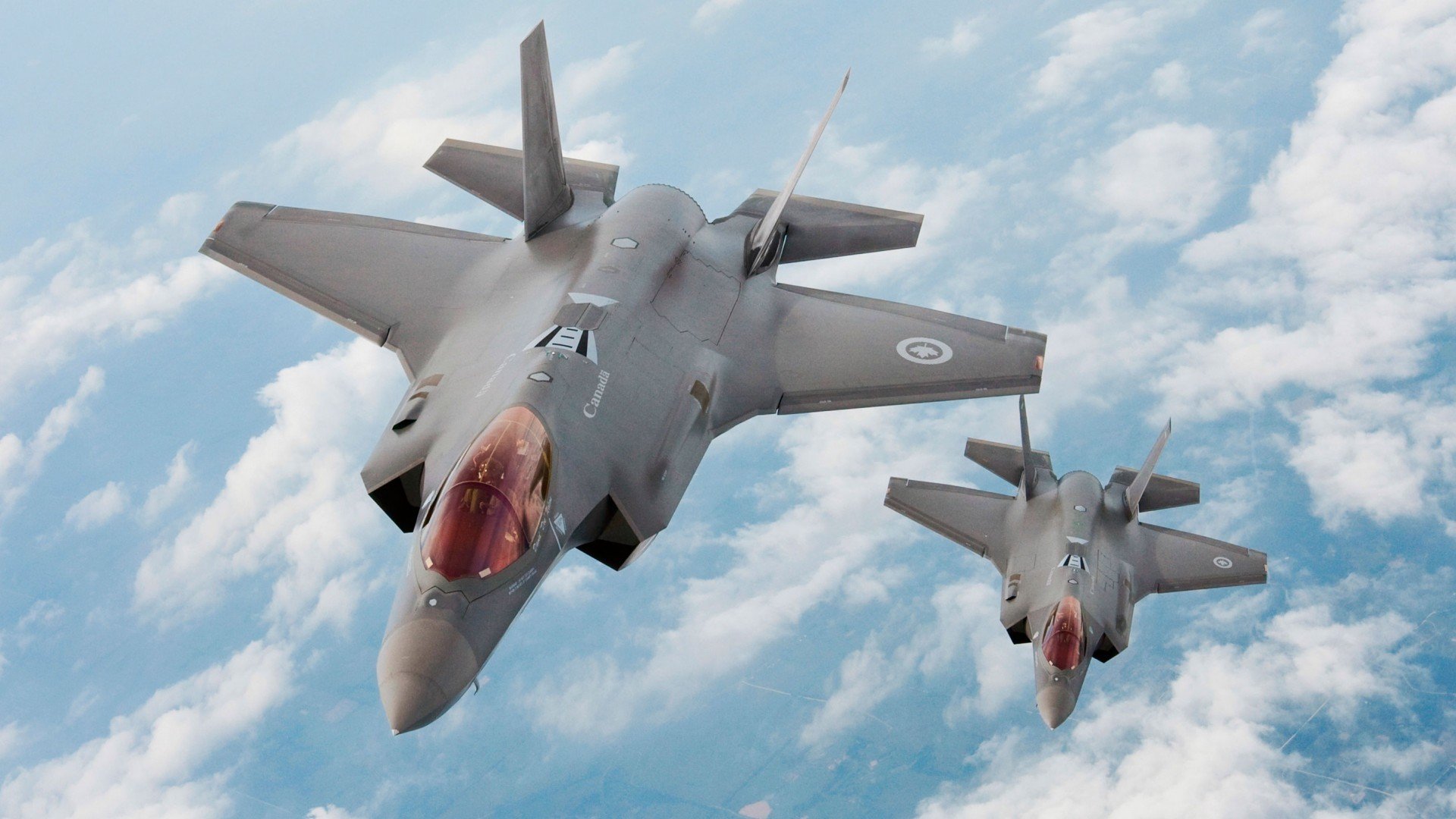 终极悬念,当英超颤抖时,梅西在另一个赛场熄灭了最后一盏灯