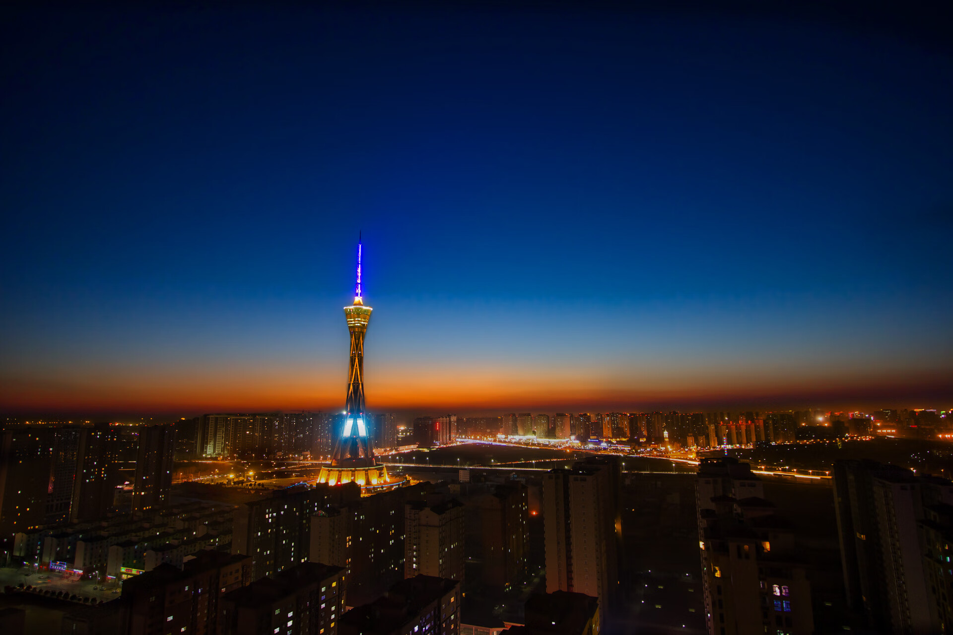 皮克爆发！比利亚雷亚尔友谊赛轻取哥斯达黎加