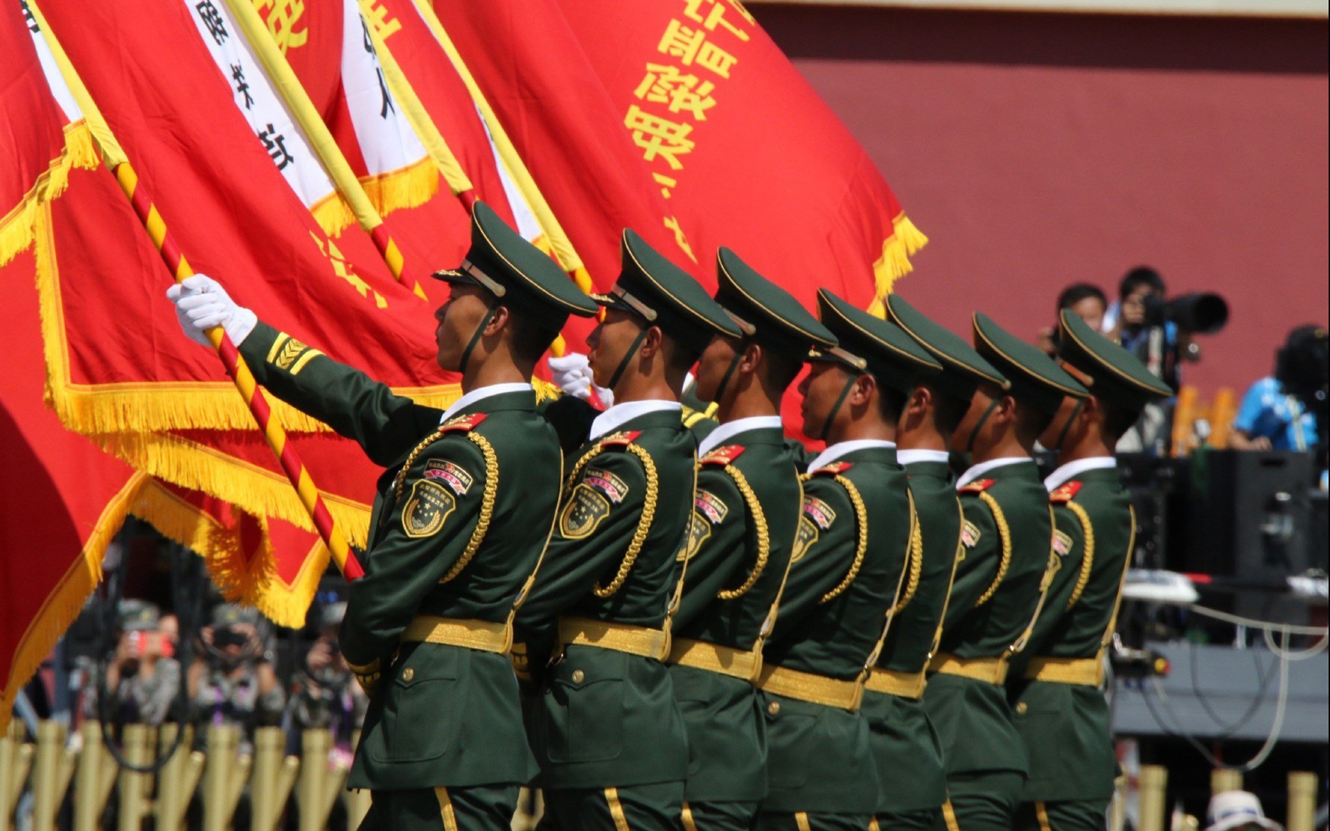 东决关键战之夜，卡拉斯科以一己之力改写比赛，巨星价值光芒四射