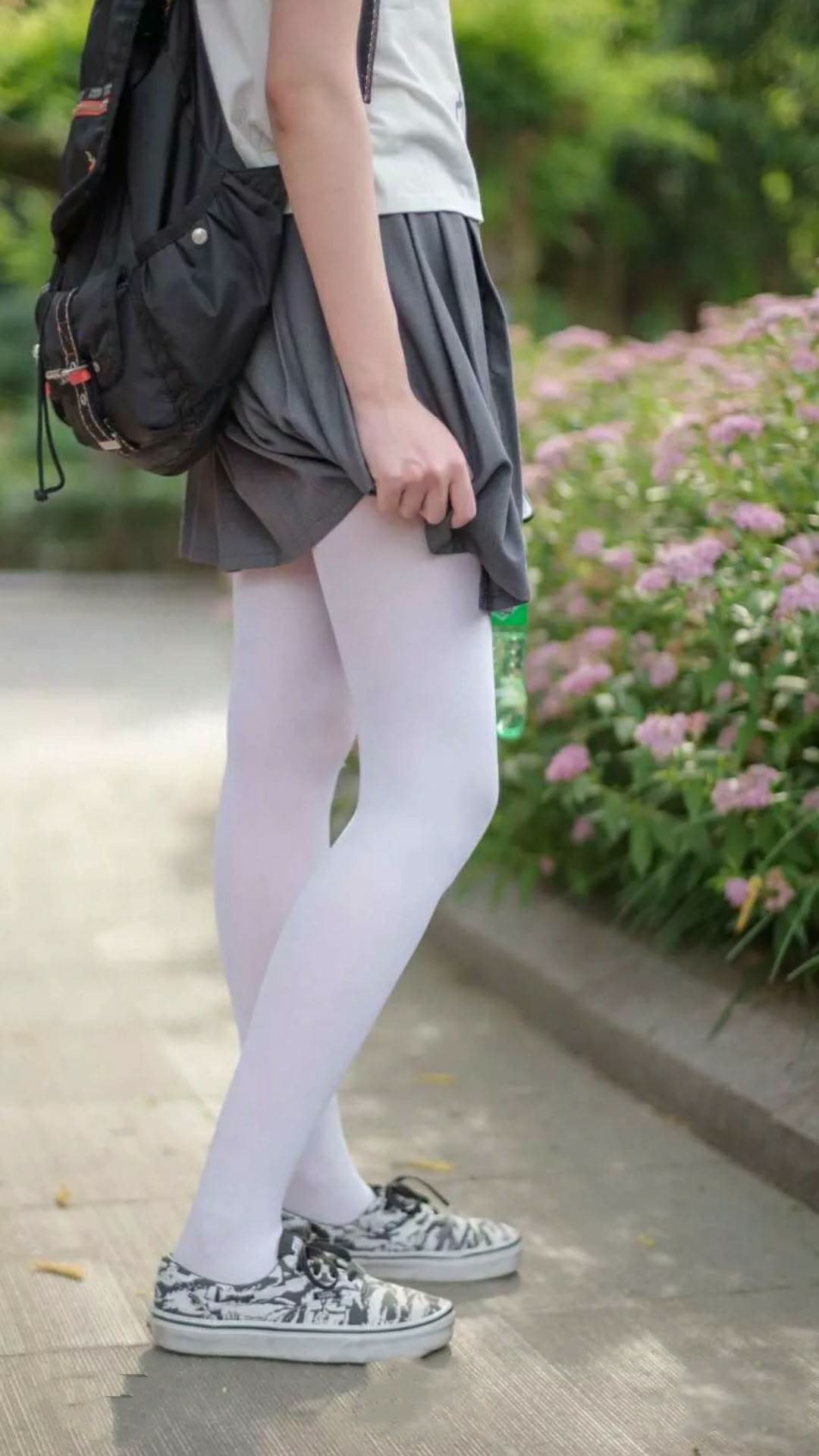 马刺主场速胜步行者，霍勒迪独舞引爆全场