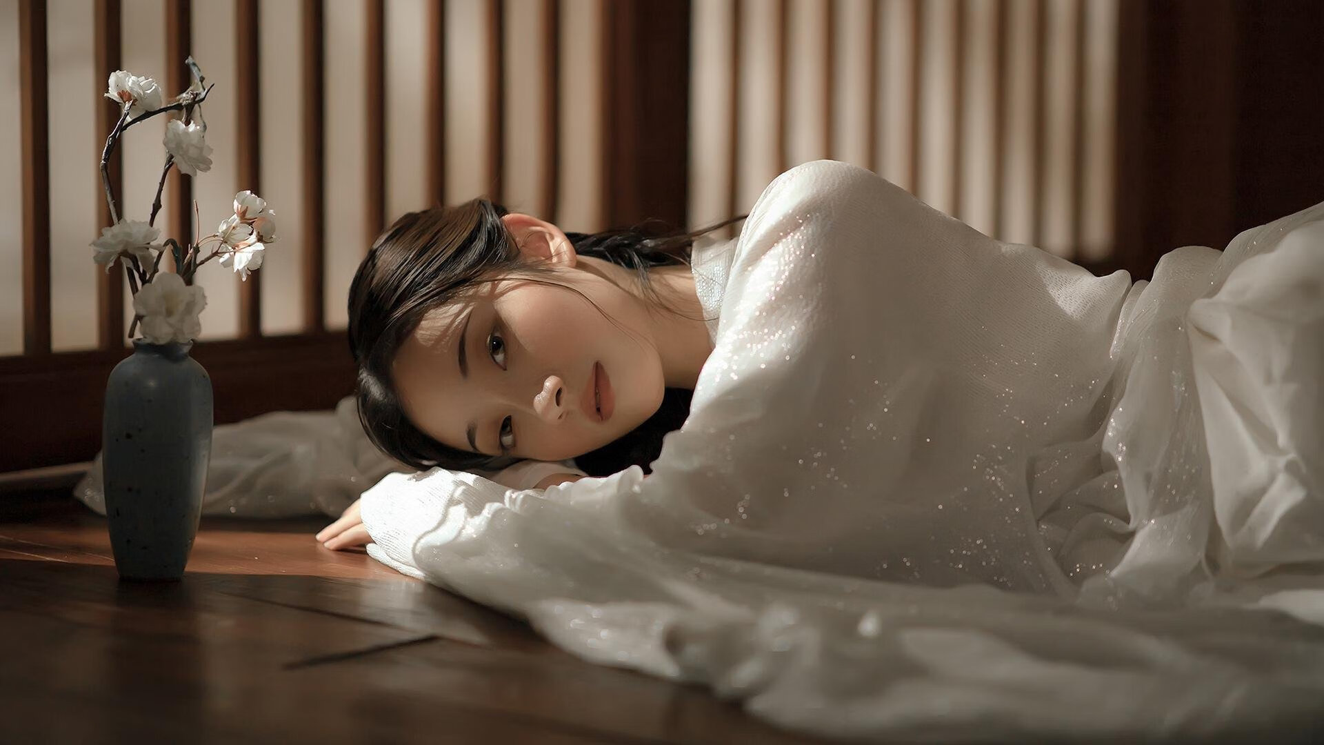 当赛车轰鸣与心跳同频，贝林厄姆的霓虹灯下拯救