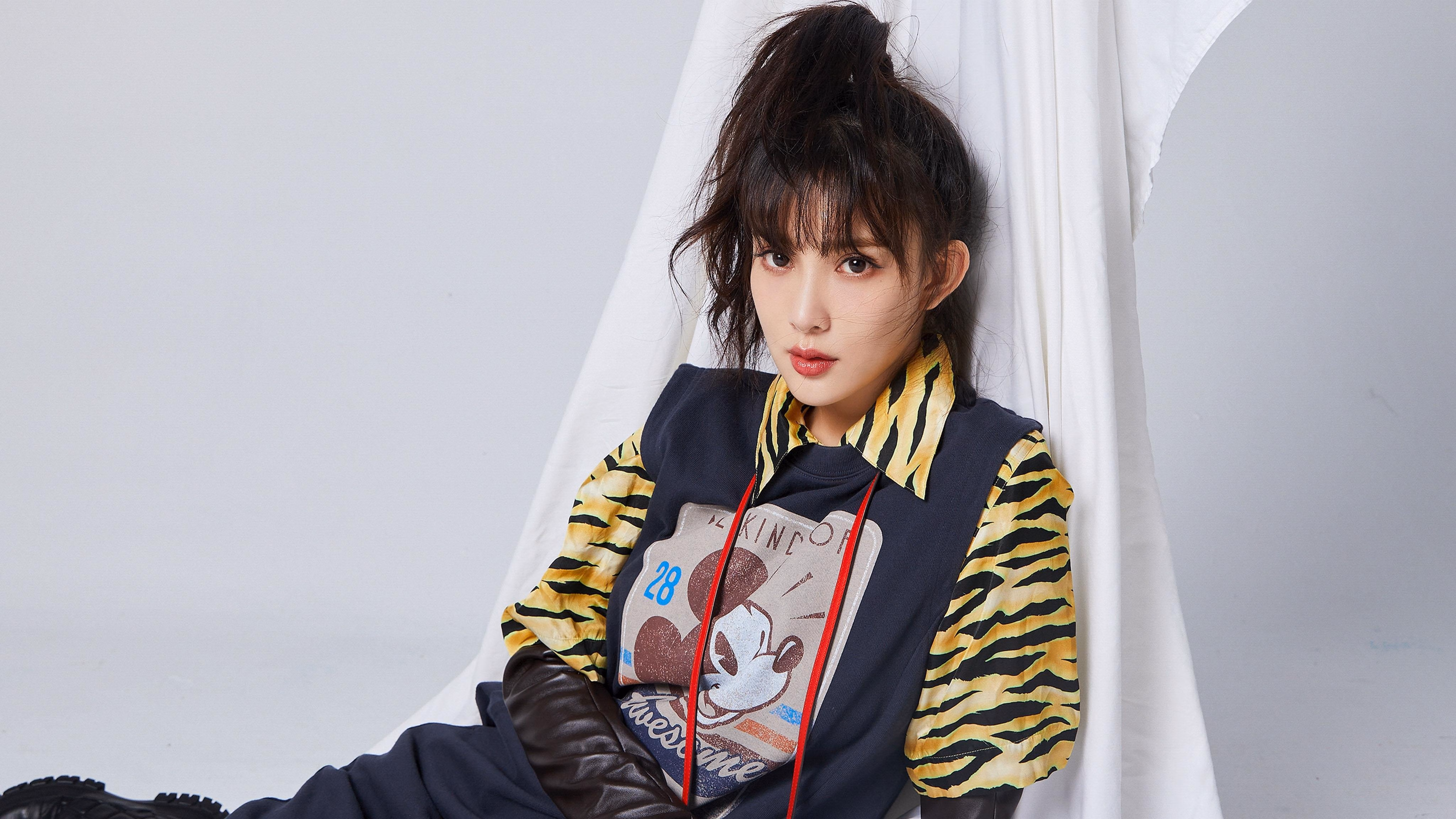 曼联对阵比利时友谊赛前瞻，厄德高状态火热引足坛热议