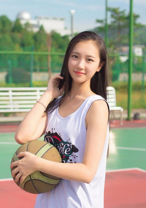 关键积分战演绎经典,丹麦碾压厄瓜多尔,巴雷拉率队快速反击制胜